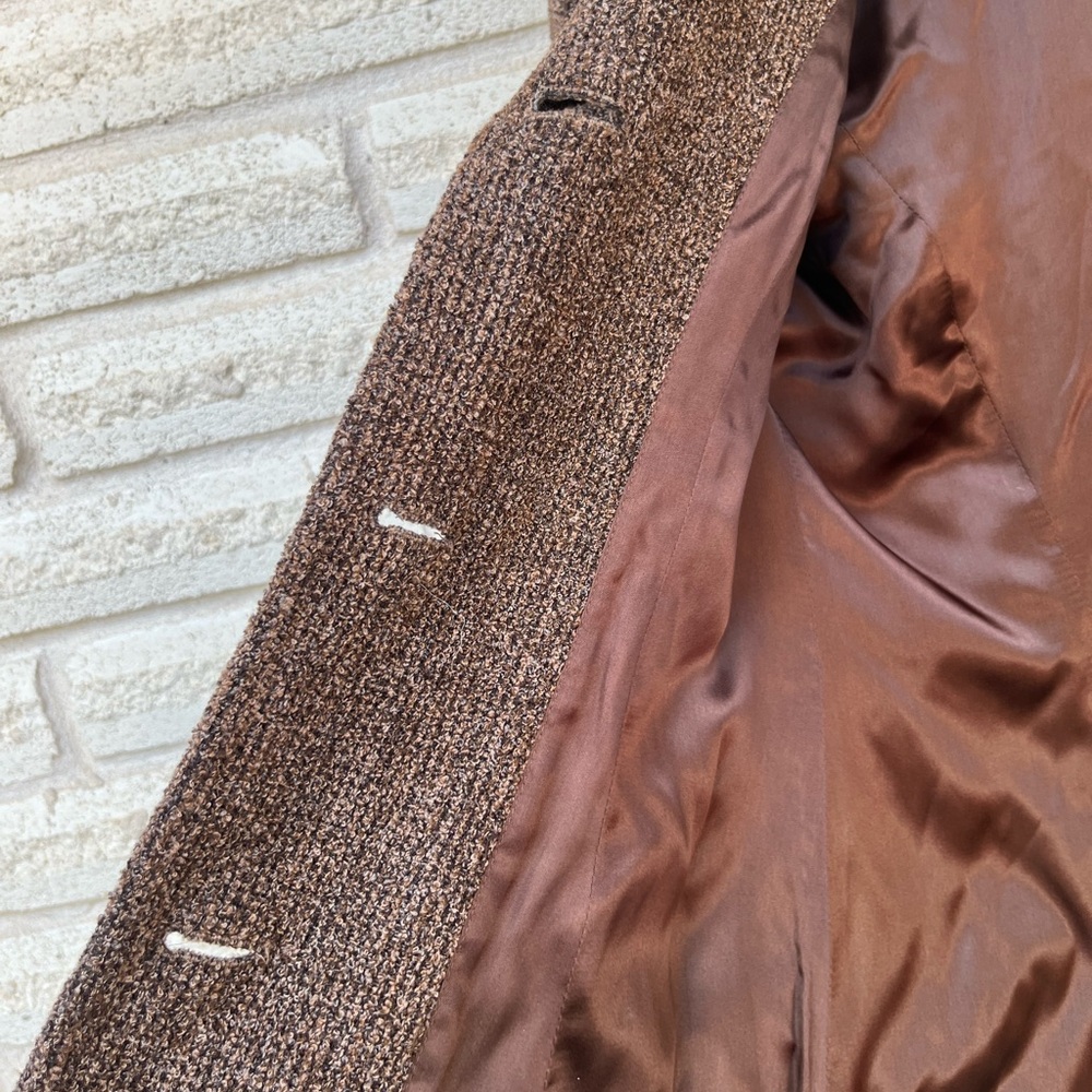 Coat - Picture 8 of 9
